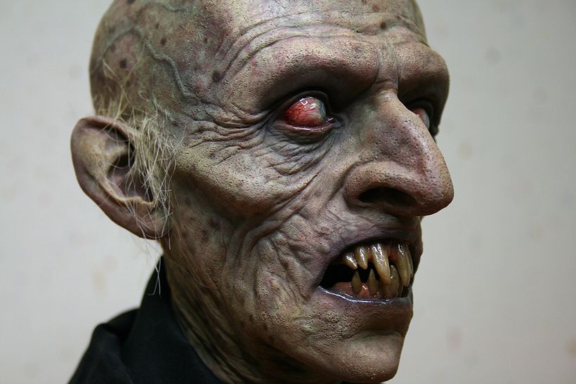 Nosferatu Bust 4