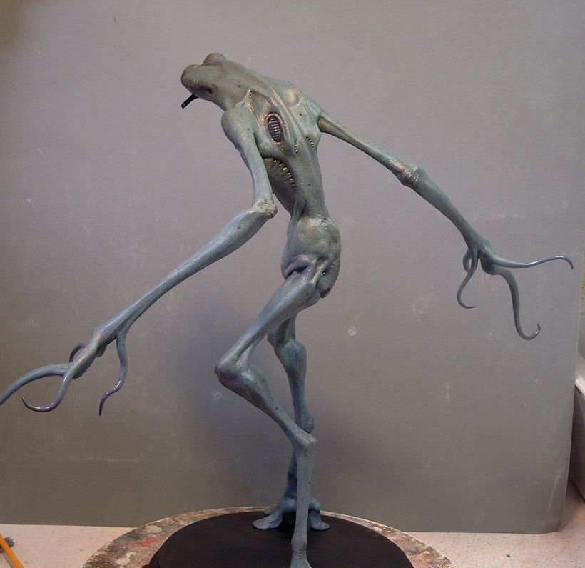 War of the Worlds Martian 8