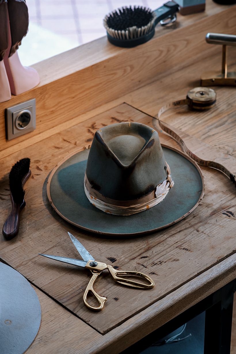 NOMADE MODERNE Hats - Accessory Design