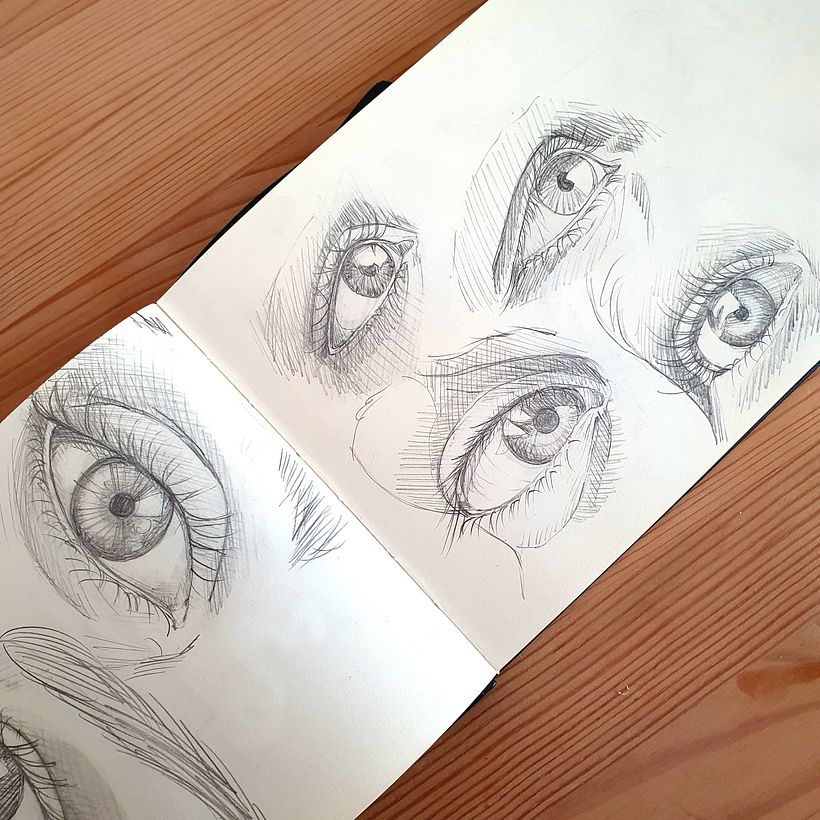 Il mio progetto del corso: Ritratto su blocco da disegno: esplora il volto umano 12