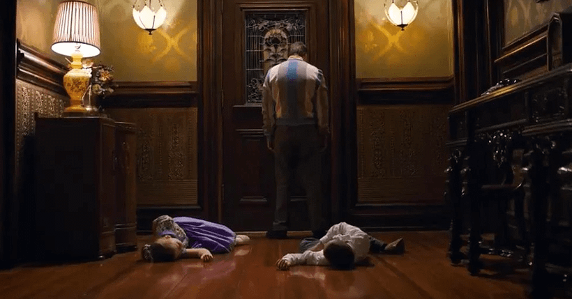 Diese Aufnahme im Creel House ist eine direkte Nachahmung einer Szene mit den Grady-Zwillingen aus "The Shining".