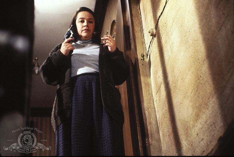 Kathy Bates portrays Annie Wilkes in 'Misery'. Image credit: IMDb.