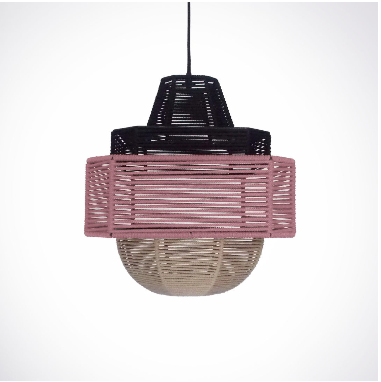 Modello ARABESQUE, struttura in fil di ferro intrecciata a mano . Materiale : PPL 5 m