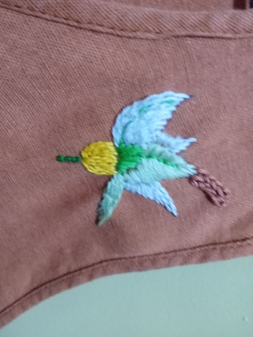 Meu projeto do curso: Bordado de padrões botânicos para roupas - Sanat ve El Sanatları