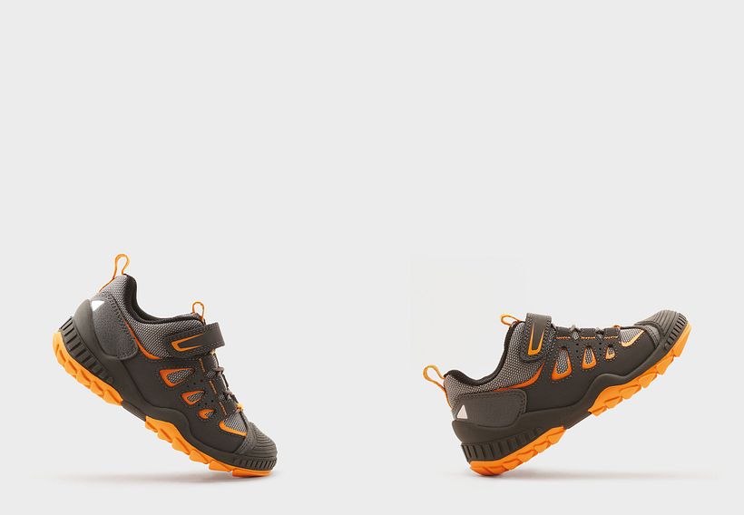 'Walking' product photography