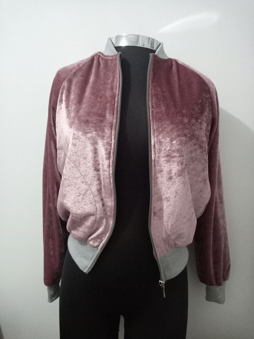 Mi proyecto del curso: Corte y confección de una cazadora bomber desde cero 1