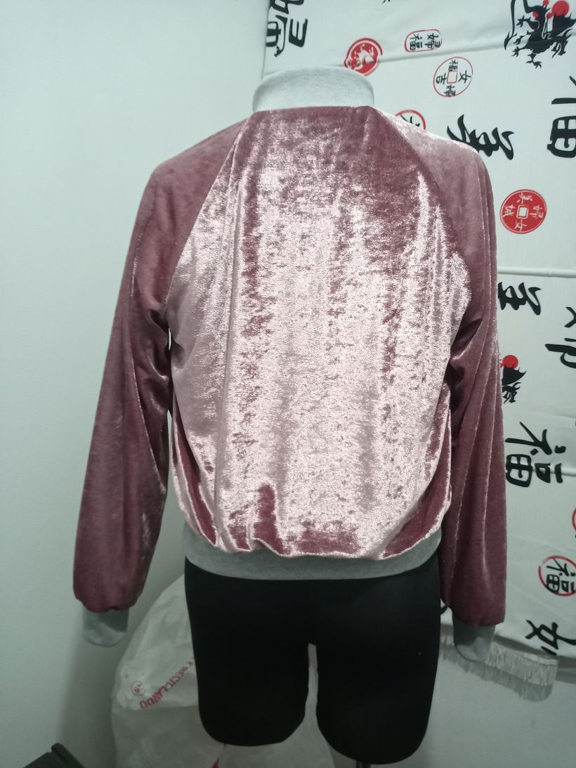 chaqueta en terciopelo