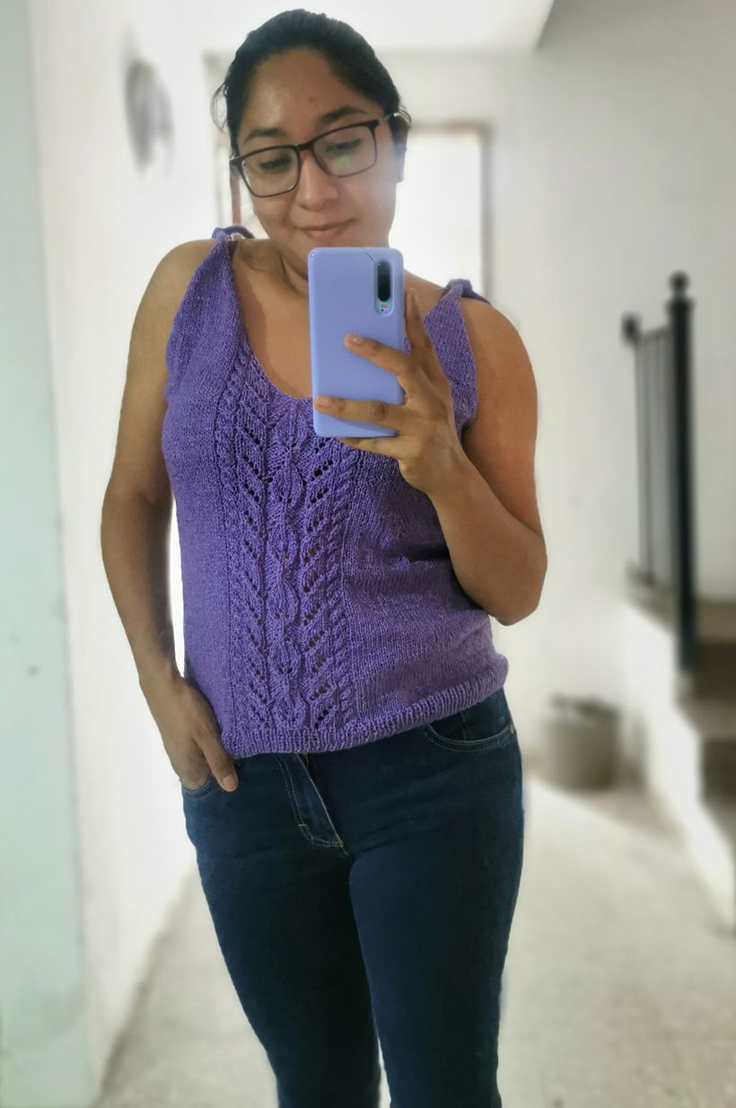 Proyecto final en morado, tejido en aguja 3.5mm