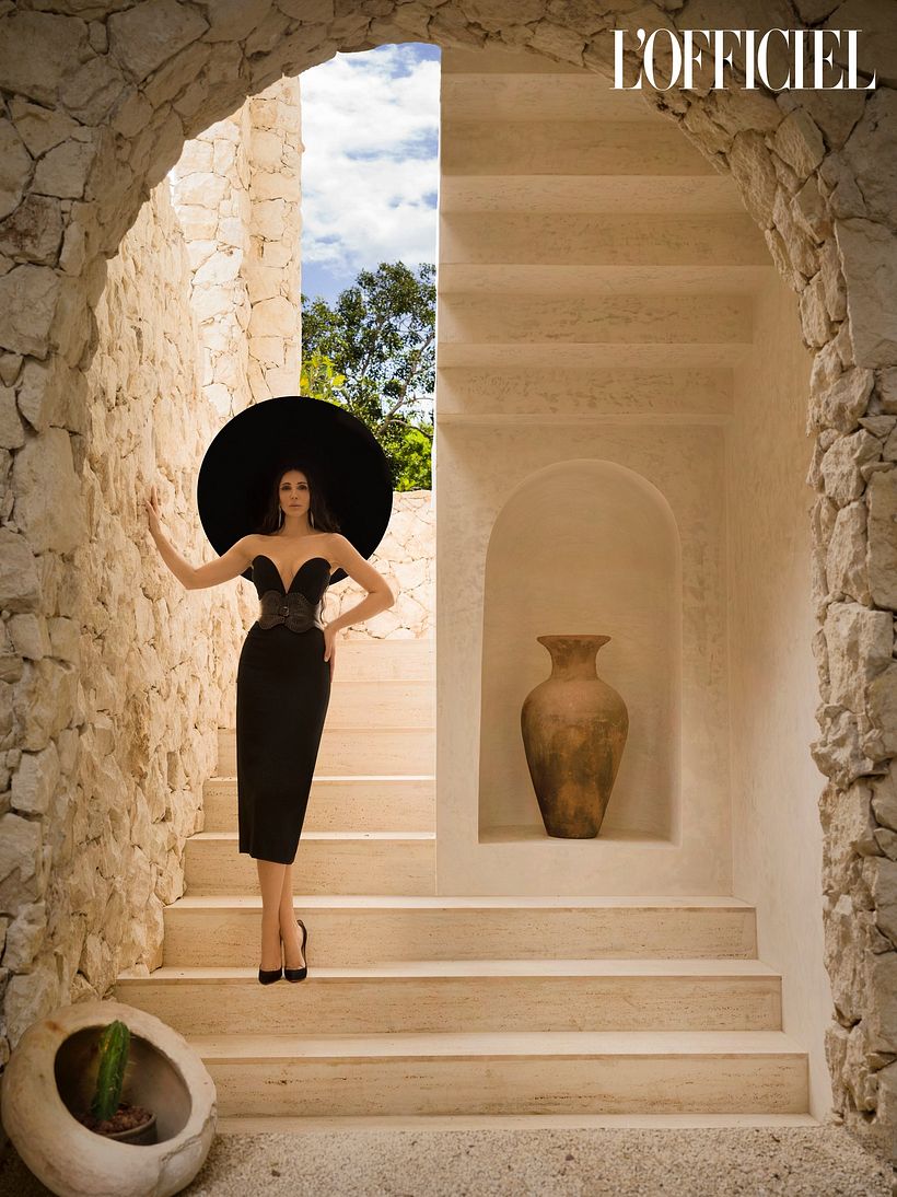 L'Officiel India: Atlas 5