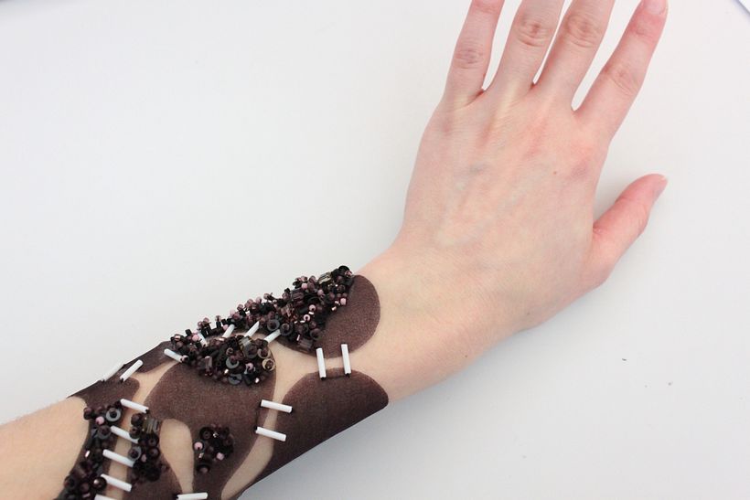 What is lace? Starting with a small sample, the ideas of positive and negative space are explored.