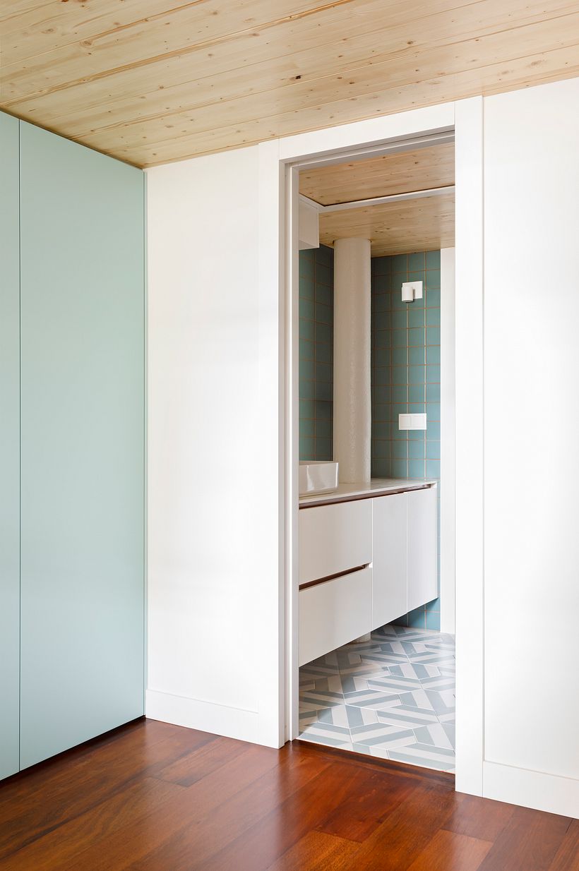LOFT by NeuronaLab | vivienda familiar en Poblenou 9
