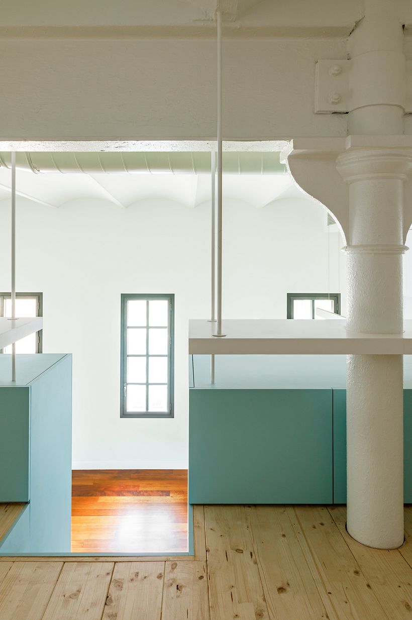 LOFT by NeuronaLab | vivienda familiar en Poblenou 12