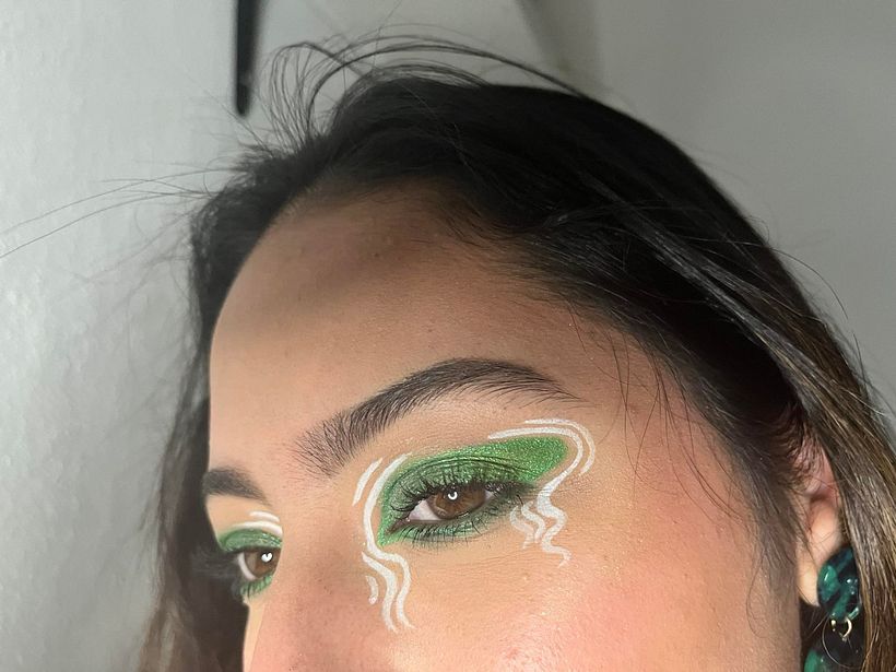 Mi proyecto del curso: Introducción a las técnicas profesionales de maquillaje 5
