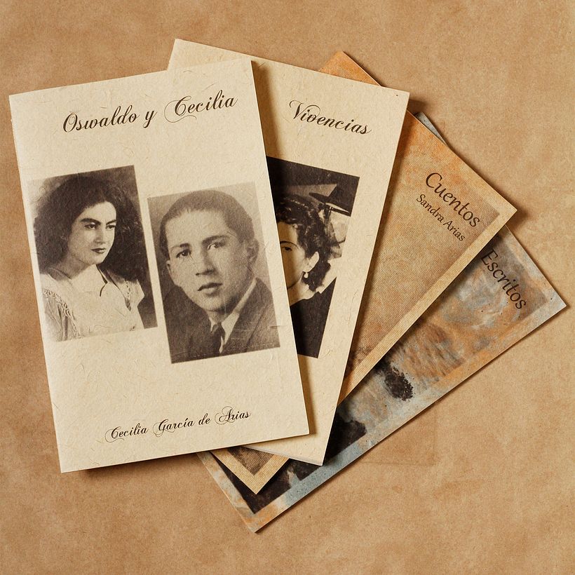 Cajas historia familiar (2018) - Escritura