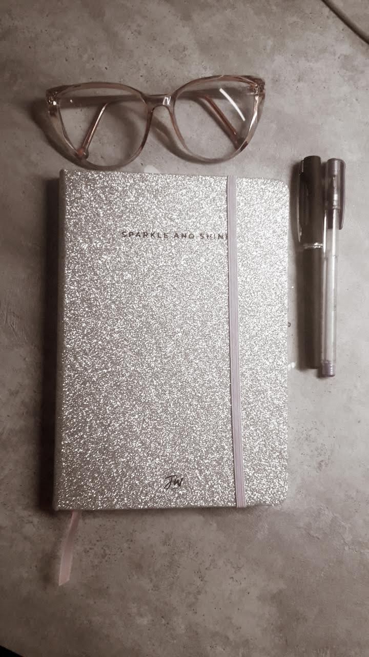 Mi cuaderno de Escritura... "BRILLAR y BRILLAR"
