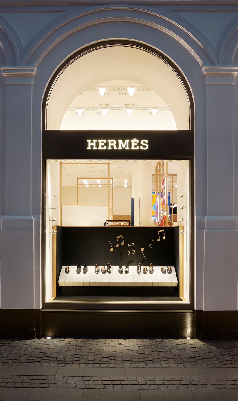 HERMÈS Surrealism 4