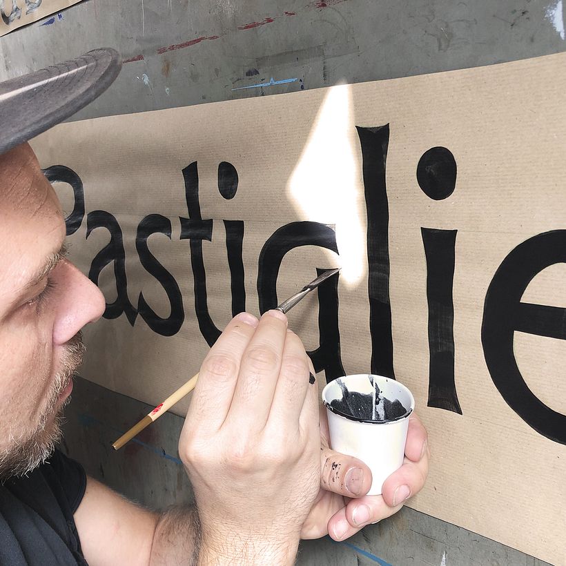 Font Pastiglie Leone - Studio per carattere tipografico, lettere dipinte a mano