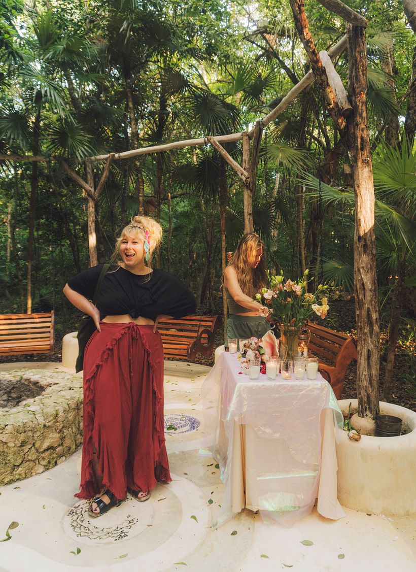 Altars with Maggie (a special kind of creative practice to honor your creativity) 5