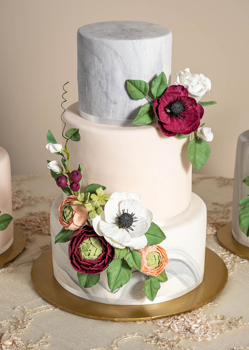 Mi proyecto del curso: Flores de azúcar para cake design 4