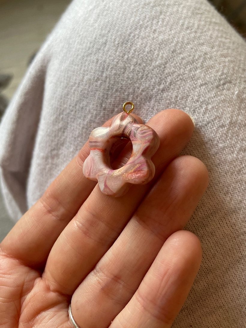 Baked and polished bead