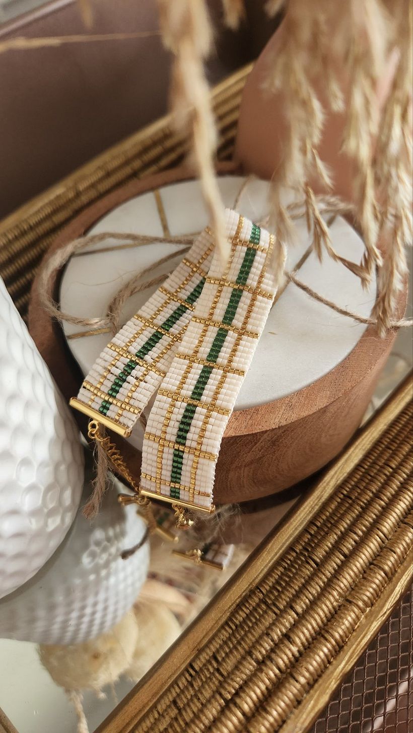 My project for course: Beaded Jewelry Design: Weave Elegant Patterns 1