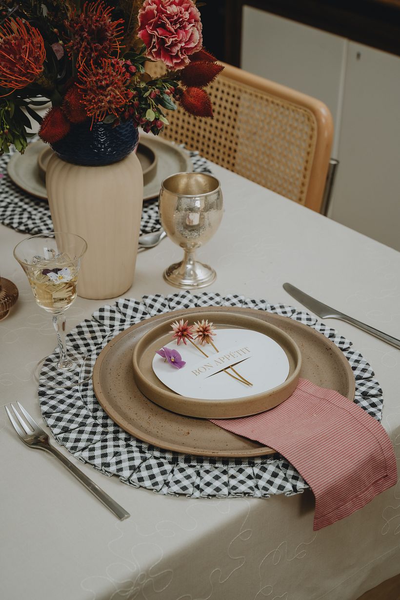 Not your regular Christmas table 3