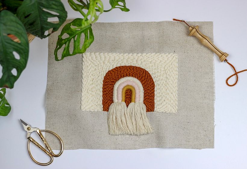 Une pochette arc-en-ciel avant couture...