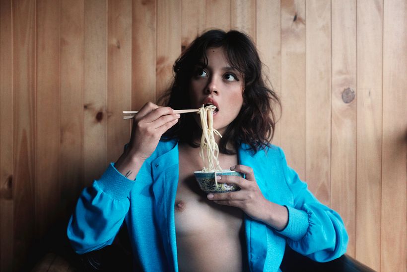 ERIKA PARA P MAGAZINE  5