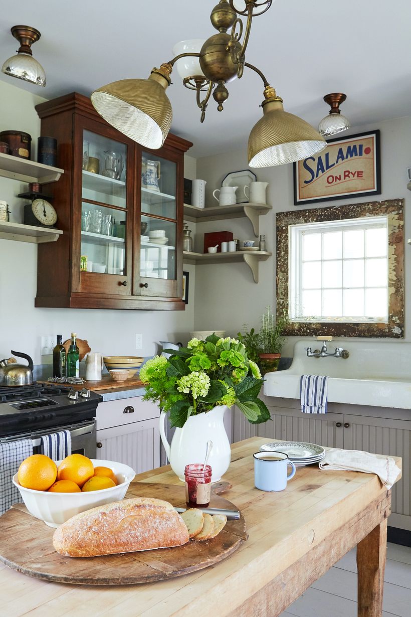 A new kitchen designed to look like it was always there.