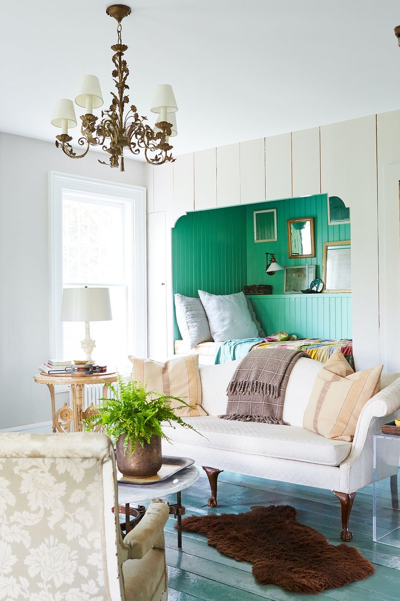 An old farmhouse restoration and decoration.