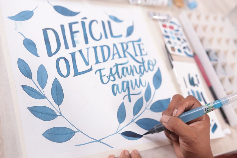 Descarga gratis ejercicios de caligrafía con pincel para principiantes. 