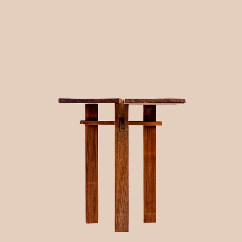 Side view of the TIT table