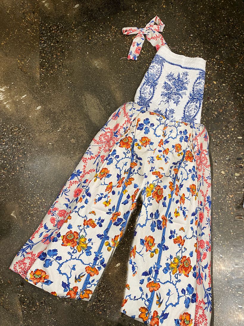 Design example: 2 difference linens combined to create a garment from tea towels and vintage curtains