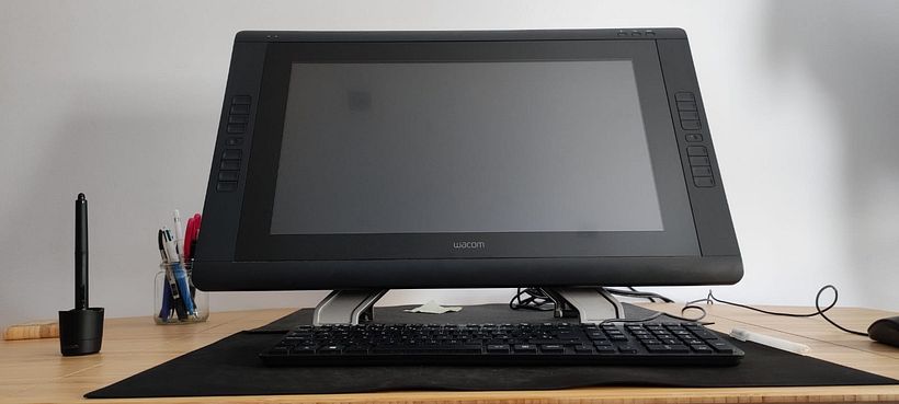 Vendo Cintiq 22HD muy buen estado. 3