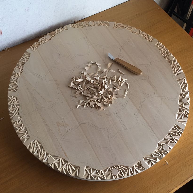 Quelques copeaux à côté de mon couteau !