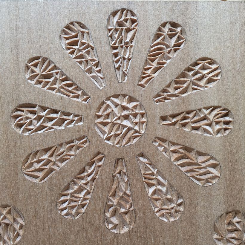 Main Rosette carved.