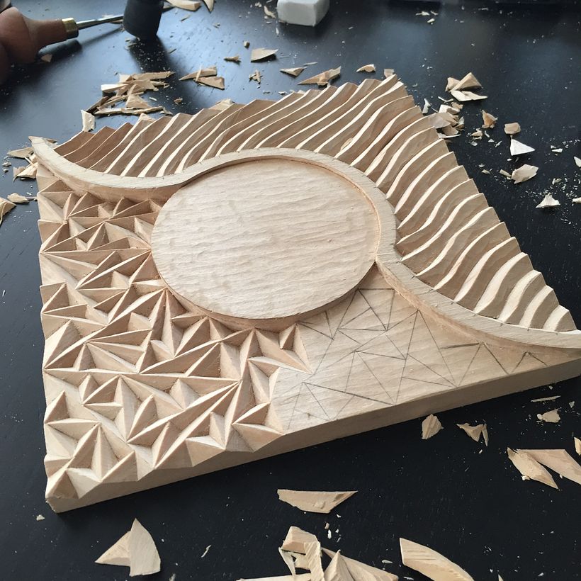 Another perspective on the carving.