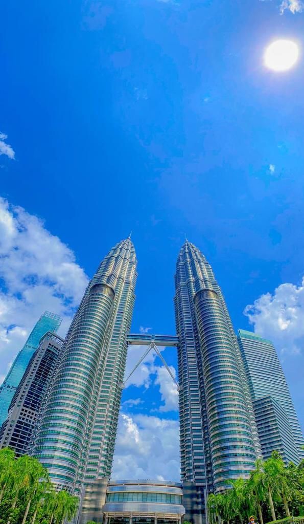 KL, are you shining just for me?