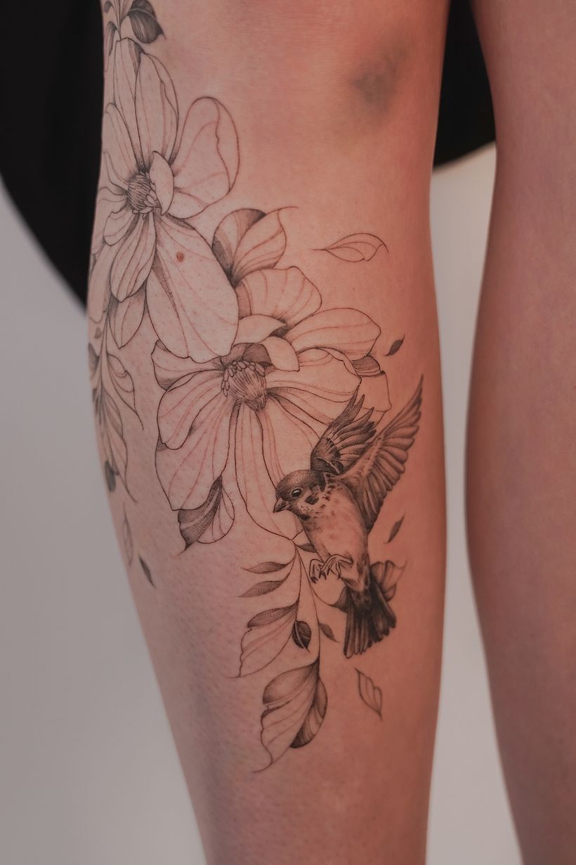 Floral wrap around knee piece with birds 2
