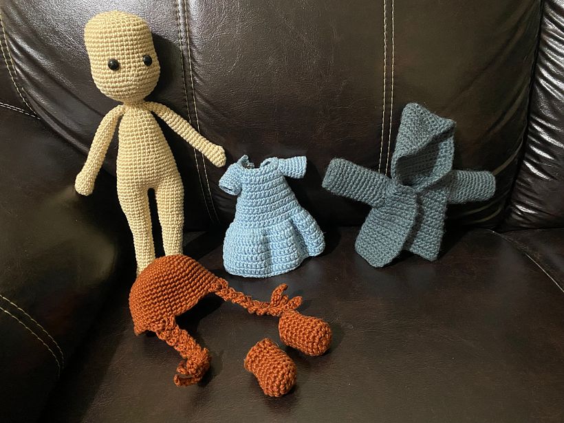Mi proyecto del curso: Amigurumi: diseño de ropa, pelo y complementos 5