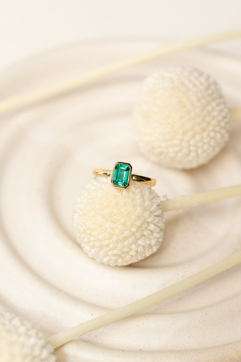 Anillo de Esmeralda y Oro 18k 1