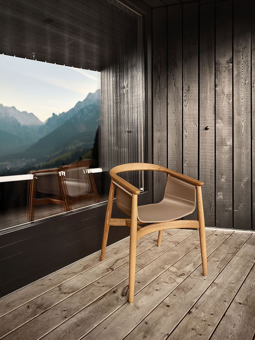Pelle chair for Zeitraum 2