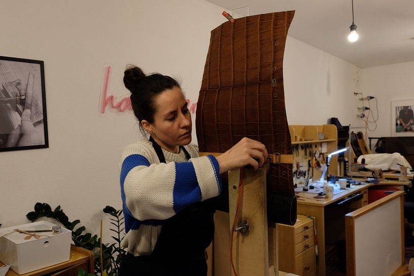 Creating leathergoods from a customers own crocodile leather 2