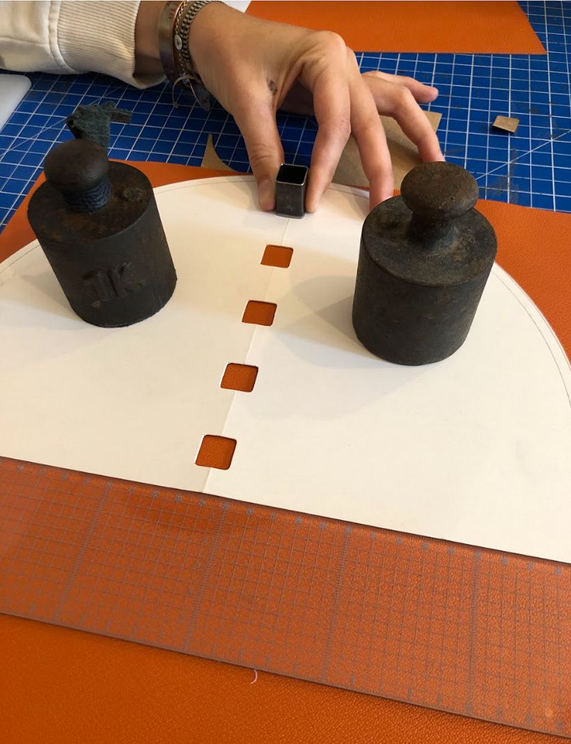 Covering a magazine stand with Hermès style leather 1