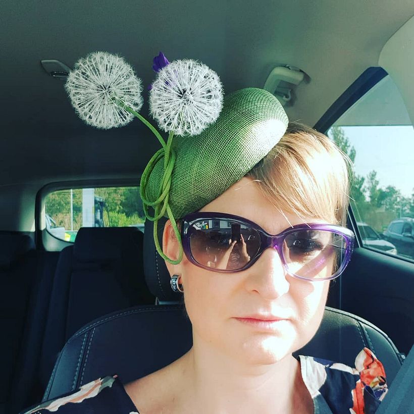 Beret with Silk Dandelions