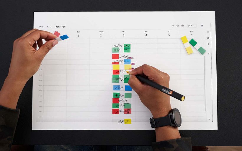 Hanoi Morillo mostra un calendario che tiene conto dei suoi livelli di energia.