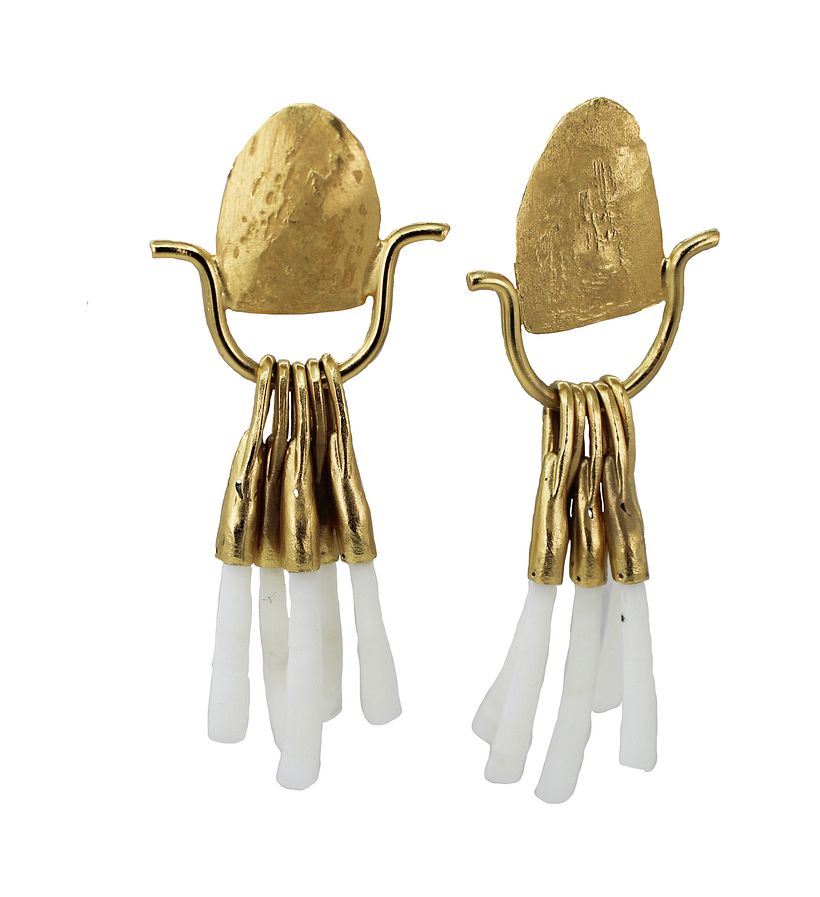Captive Chamber earrings with Dentalium Shells