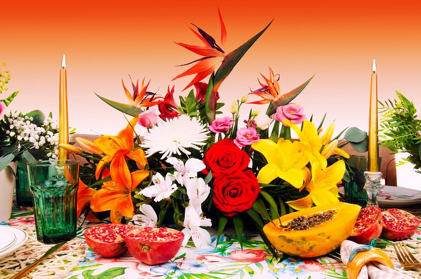 TROPICAL TABLE STYLING 4