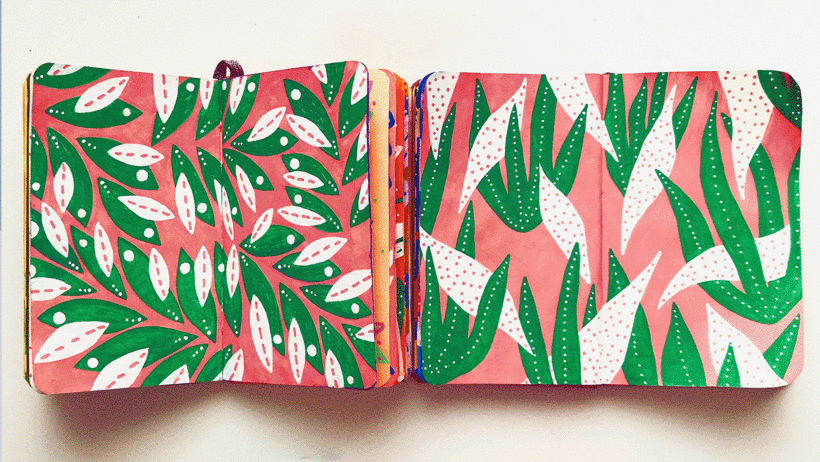 Exemples de motifs botaniques vifs de Polina.