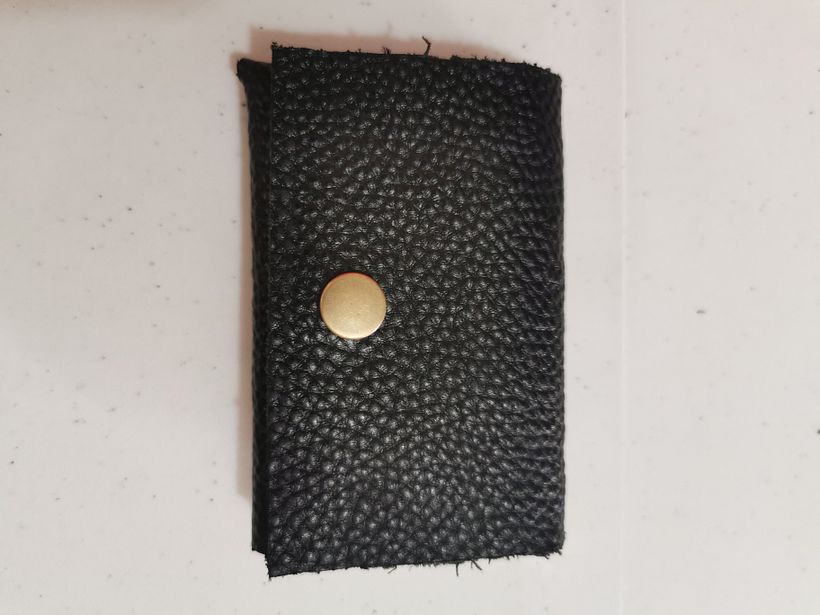 Cartera minimalista sin costuras